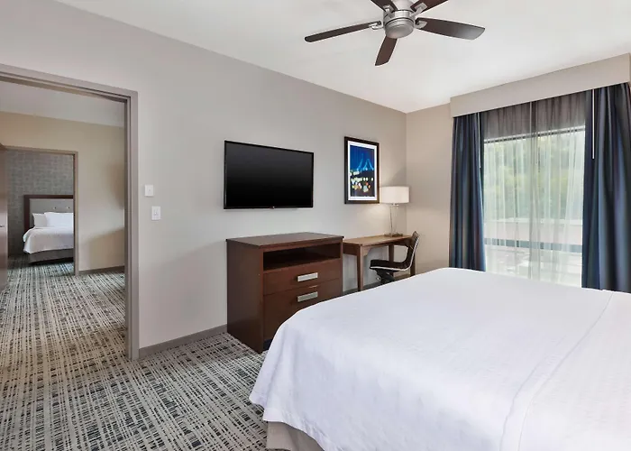 Hotel Homewood By Hilton Downtown 3*