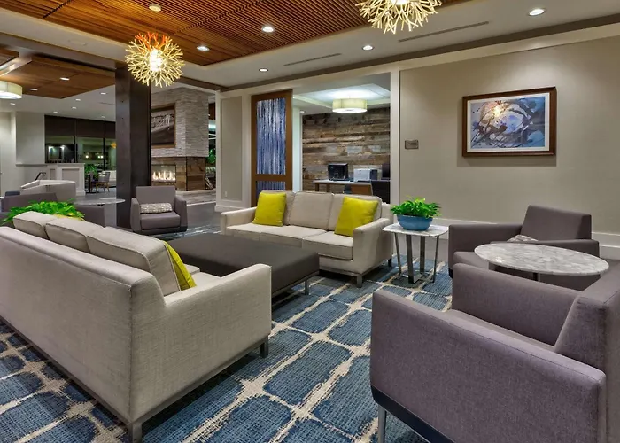 Hotel Homewood By Hilton Downtown