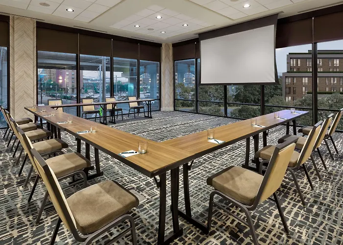 Homewood By Hilton Downtown Pittsburgh