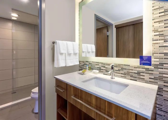 Homewood By Hilton Downtown Hotel