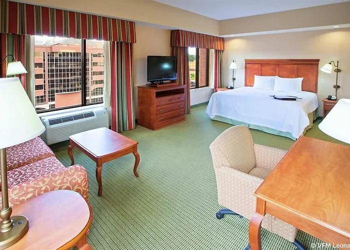 Hotel Homewood By Hilton Downtown 3*